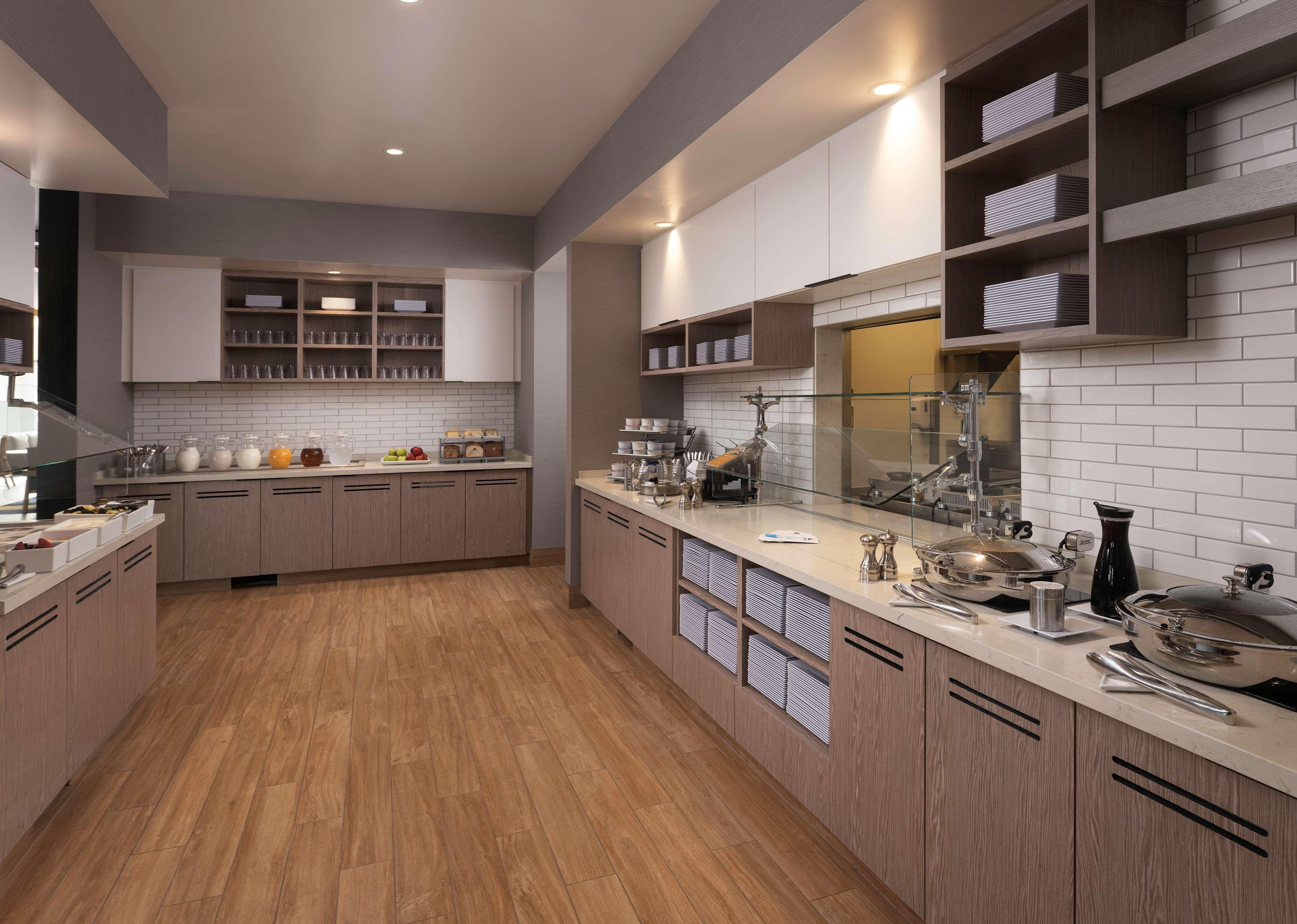 Hyatt House San Jose Airport Hotel Bagian luar foto