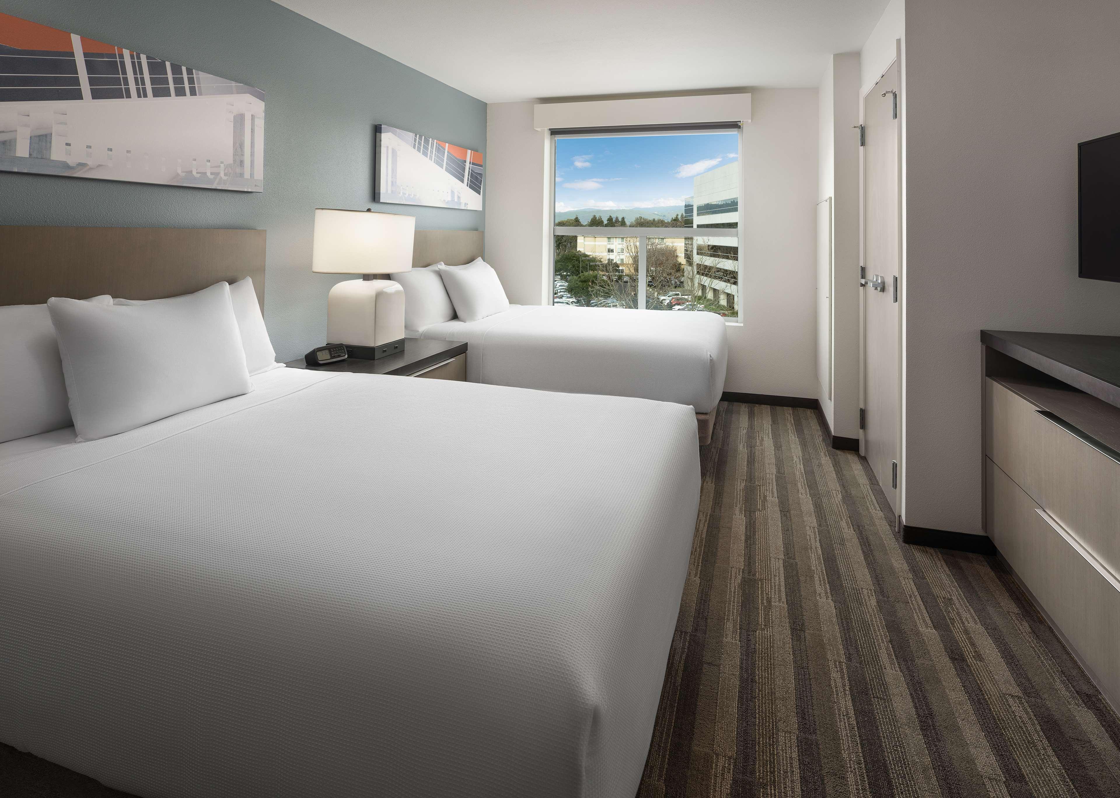 Hyatt House San Jose Airport Hotel Bagian luar foto